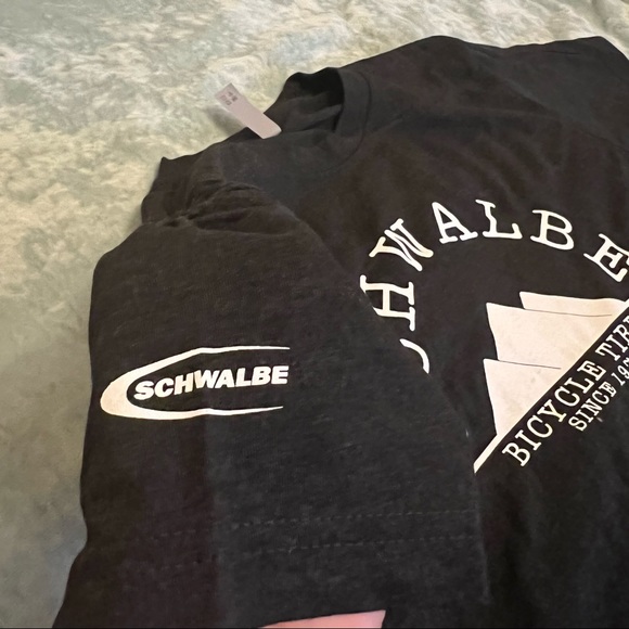 Schwalbe Tire T-shirt - Picture 5 of 5